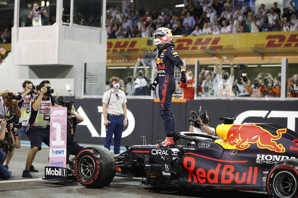 FIA wijst tweede Mercedes-protest af: Verstappen wereldkampioen