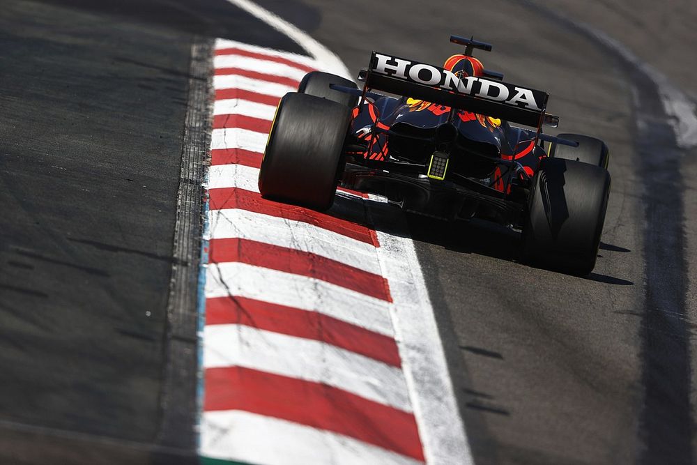 Verstappen: "Brezilya'da Mercedes, Meksika'ya göre %100 daha iyi olacak"