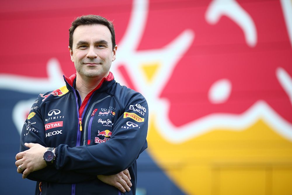 Red Bull en Aston Martin akkoord over overgangsdatum Fallows