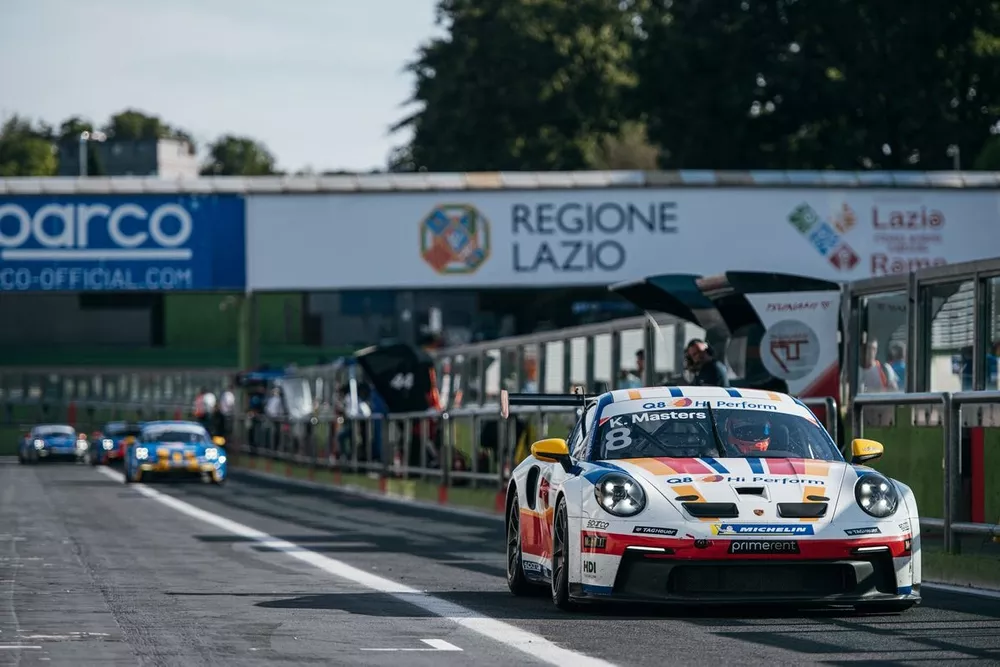 Gara 2 della Porsche CCI a Vallelunga