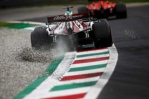 Így dobta el Raikkönen az Alfa Romeót a monzai időmérőn (videó)