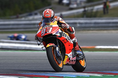 Marquez promuove il nuovo telaio: "Feedback simili tra me e Cal"