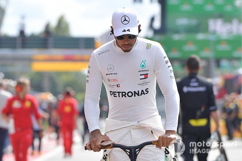 Hamilton és a Tommy Hilfiger legújabb kollekciója
