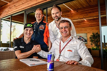 Leucona da el salto al equipo oficial de KTM en Moto2