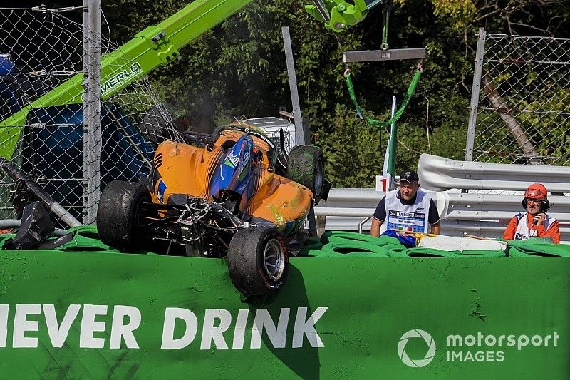 Alexander Peroni, Campos Racing, crashes