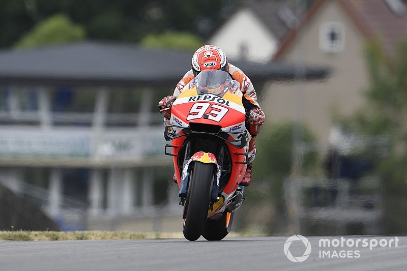 Sachsenring MotoGP: Pole pozisyonu rekor dereceyle Marquez’in