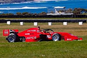 VÍDEO: Veja Barrichello acelerando a 280km/h na S5000 na Austrália