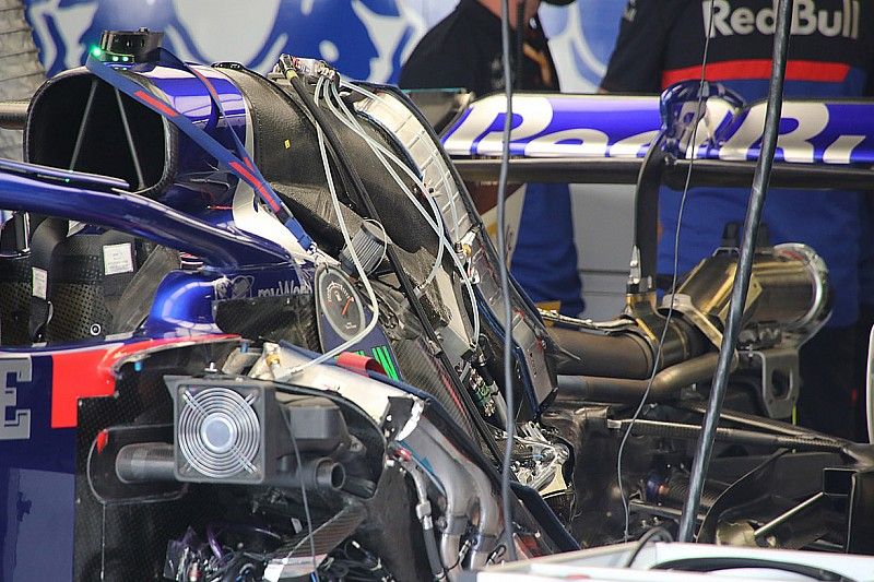 Toro Rosso STR14 rear detail