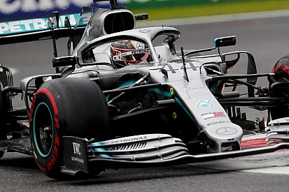Hamilton szereti az üldöző szerepét