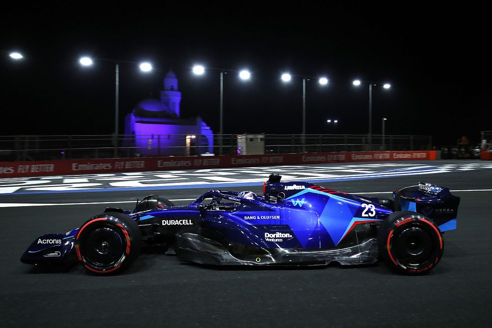 Alex Albon, Williams FW44