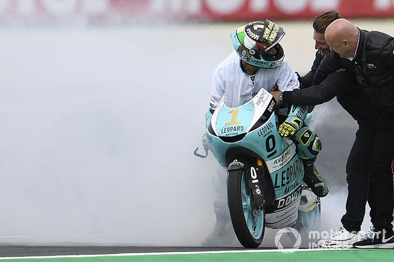 Moto3 Australien 2019: Dalla Porta krönt sich mit Sieg zum Weltmeister