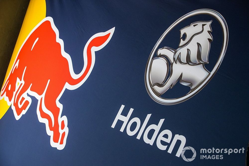Holden, Triple Eight agree to early contract termination