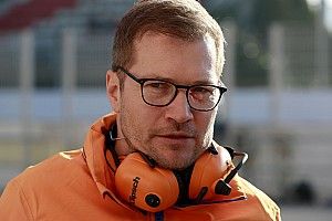 McLaren: Nagyon nehéz volt meghozni azt a döntést, hogy szabadságra küldjük a dolgozóinkat