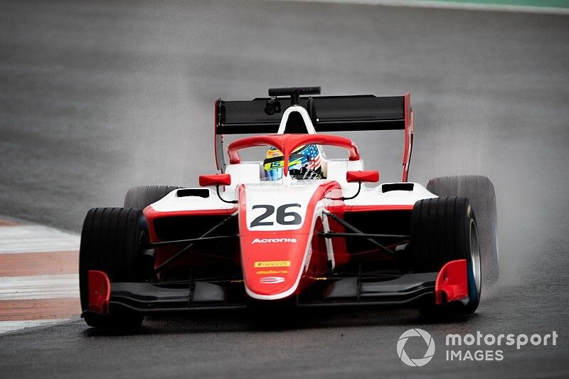 Sargeant quickest on final day of post-season F3 test