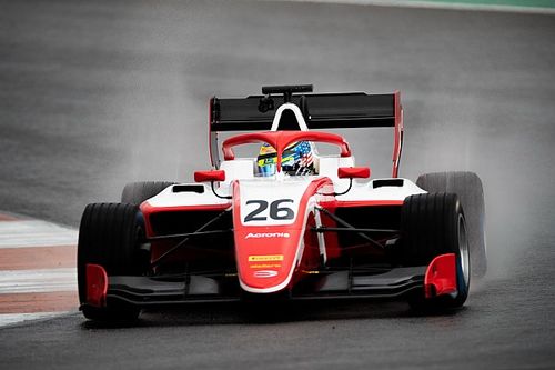 Test F3 Valencia, Giorno 3: sul bagnato svetta Sargeant
