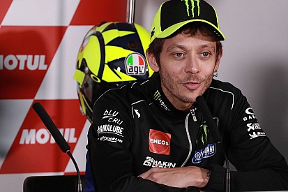 Rossi: "Alex Marquez in HRC? Non ruba niente a nessuno"