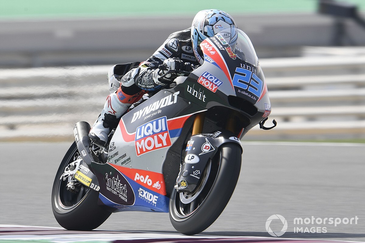 Moto2, Jerez, Libere 3: Schrotter balza al comando