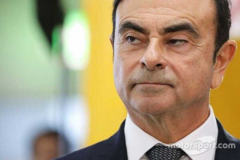 日産、保釈中に海外逃亡したゴーン被告に対し、100億円の損害賠償を請求