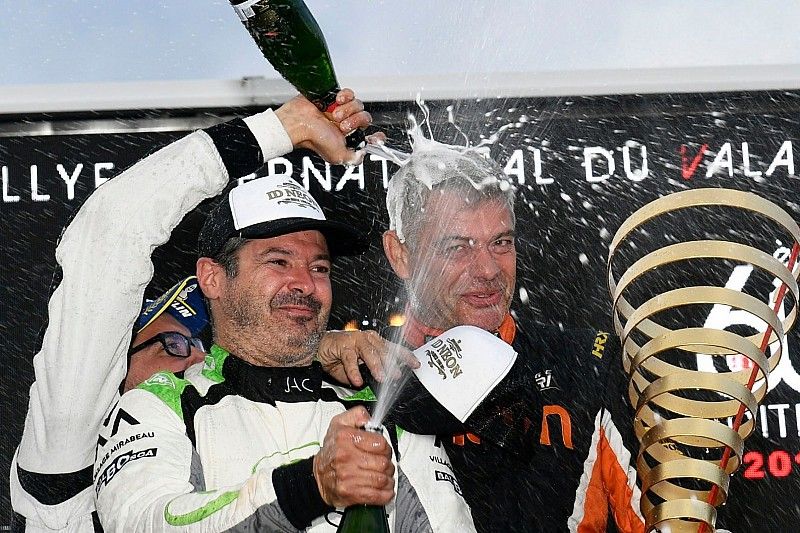 Olivier Burri, Fabrice Gordon, Skoda Fabia R5, D-Max Swiss, sur le podium