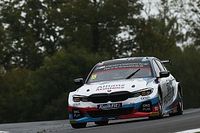 WSR BMW retains Oliphant alongside Turkington