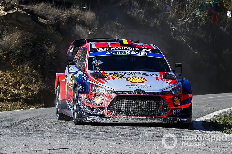 Thierry Neuville chiude in vetta la Tappa 2 del Rally di Catalogna