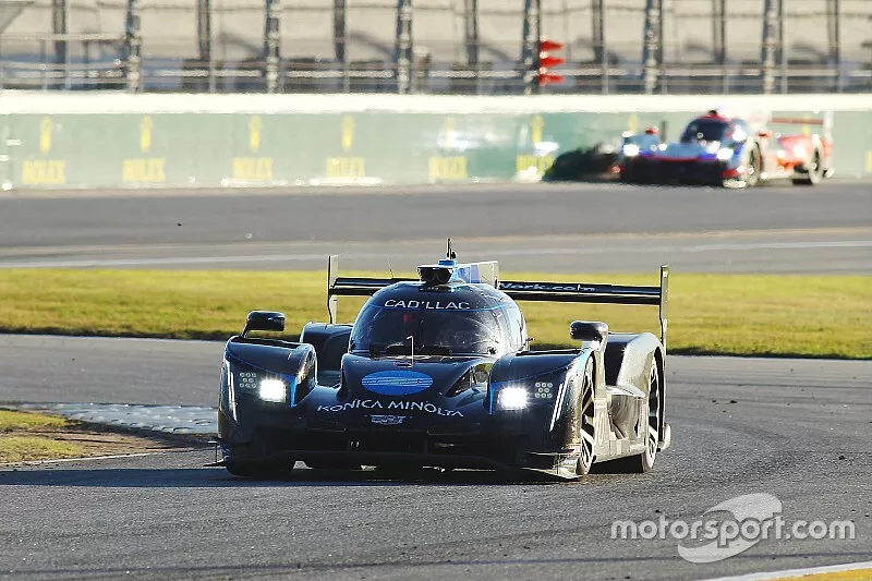 #10 Wayne Taylor Racing Cadillac DPi: Renger Van Der Zande, Ryan Briscoe, Scott Dixon