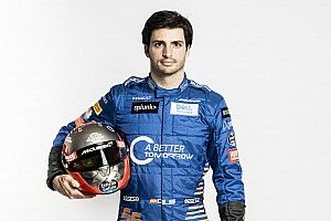 Sainz meglepő módon boksszal készült, elárulta, miért