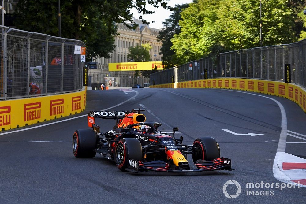 Max Verstappen, Red Bull Racing RB16B