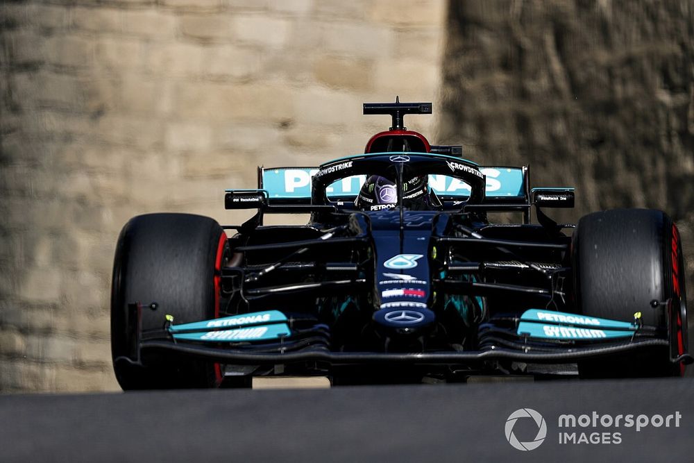 Lewis Hamilton, Mercedes W12