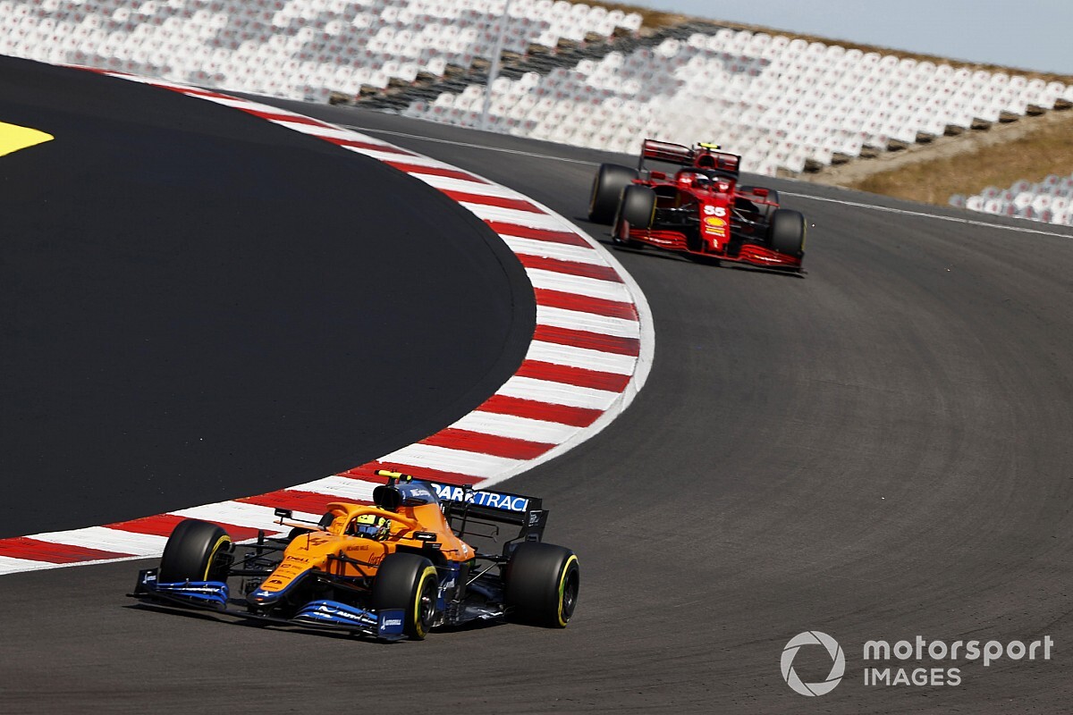 Sainz: Minden akkor romlott el, amikor meg akartam előzni Norrist