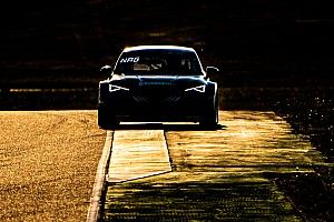 Cupra ci porta dietro le quinte del Pure ETCR