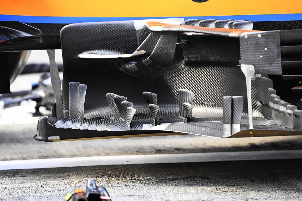 McLaren MCL35M bargeboard detail