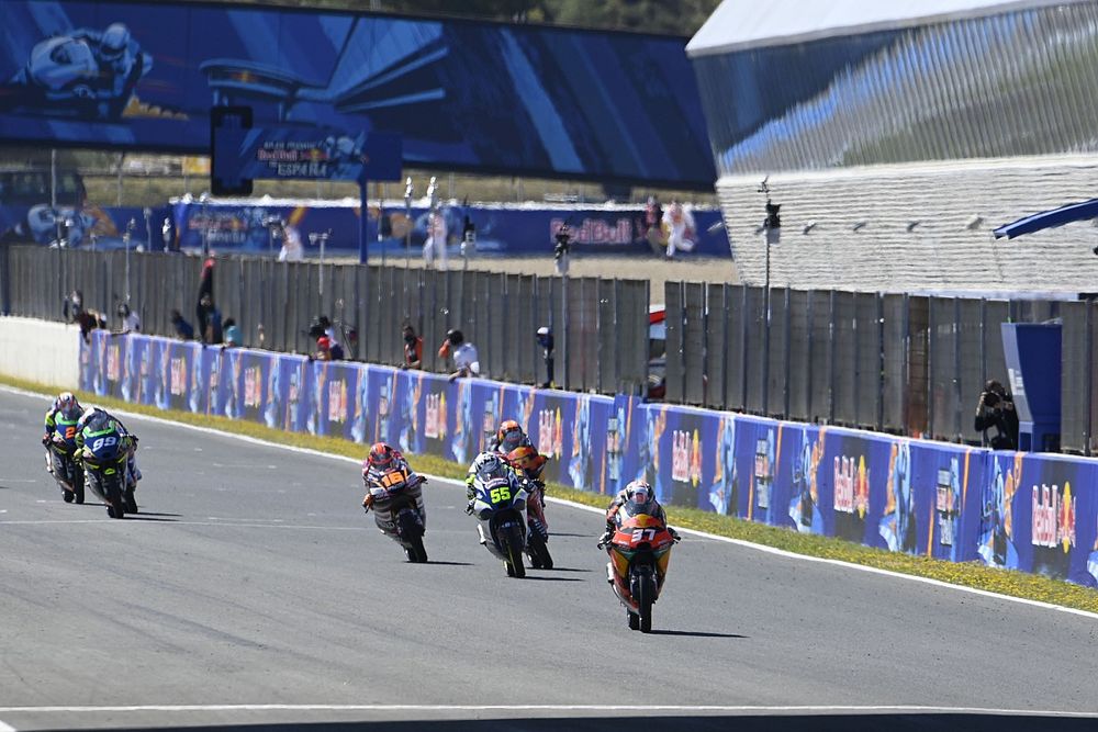 Pedro Acosta, Red Bull KTM Ajo chequered flag