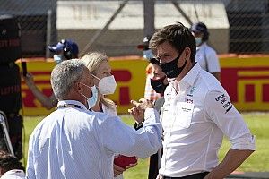 Horner: Onacceptabel dat Wolff naar de stewards is gegaan
