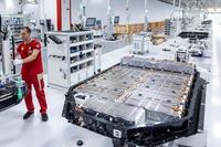 El Ferrari el&eacute;ctrico, sin secretos: un GT con m&aacute;s de 1.000 CV