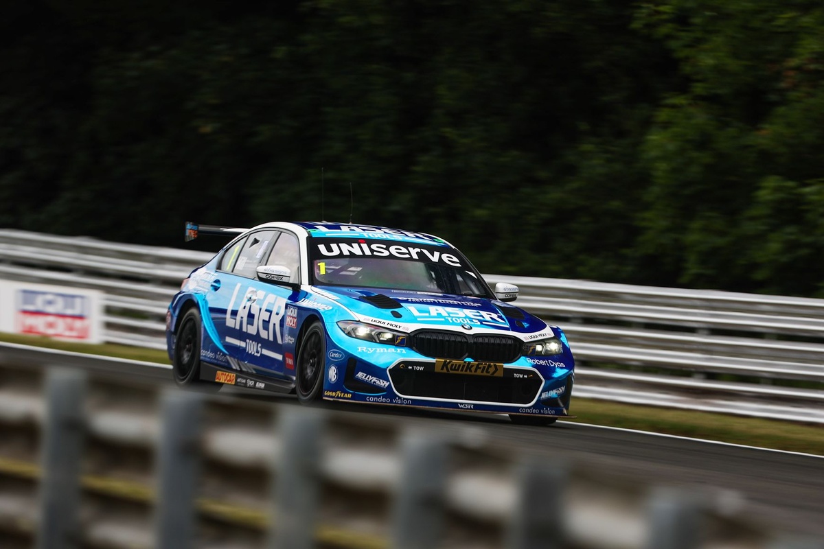 BTCC Knockhill: Hill beats ‘junior’ team-mates in BMW battle