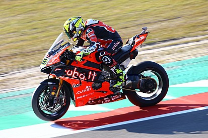 Test Ducati SBK: Bautista scopre Imola e la Panigale V4 sul bagnato