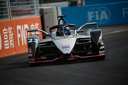 Sanya E-Prix: Buemi sets practice pace for Nissan