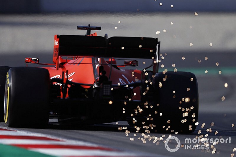 Hivatalos: Vettel valóban nem tesztelhet Jerezben a Ferrarival