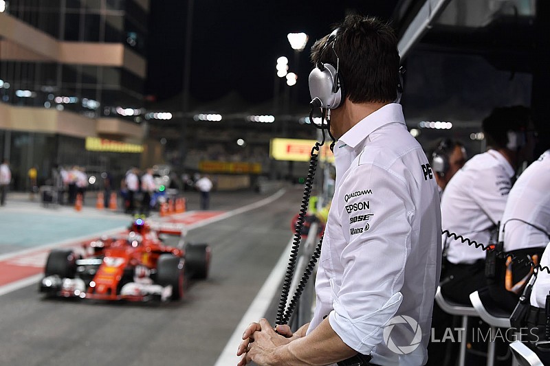 Mercedes: "Todo vuelve a empezar de cero en 2018"