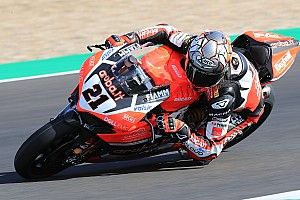 Superstock şampiyonu Rinaldi, Superbike'a geçiyor