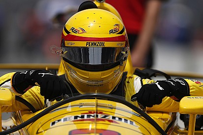 Castroneves says 2018 IndyCar demands more finesse