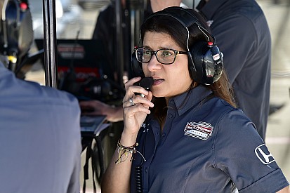 Nach nur fünf Rennen: Leena Gade bei IndyCars raus