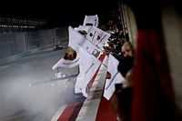 Porsche contin&uacute;a el desarrollo de un motor seis cilindros 