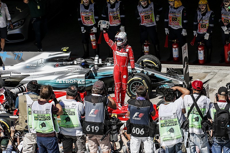 La historia detrás de la foto: Vettel y Ferrari vuelven a la senda del triunfo