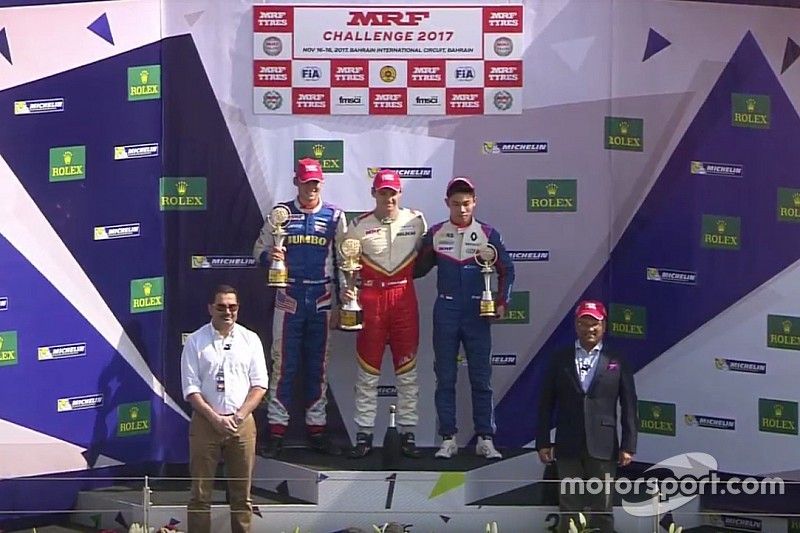 MRF Bahrain: Presley Martono podium di Race 4, Dana raih poin