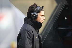 Sainz: “Se puede hacer la temporada con tres motores, y si llegamos al cuarto no pasa nada"