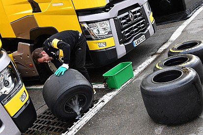 Renault grijpt Boedapest-test aan om banden beter te begrijpen