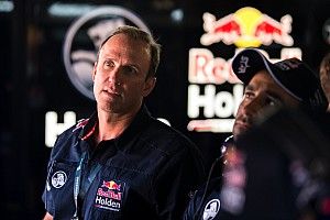 Top marketing boss leaves Holden
