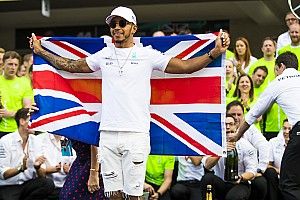El nombre de Lewis Hamilton aparece en los Paradise Papers